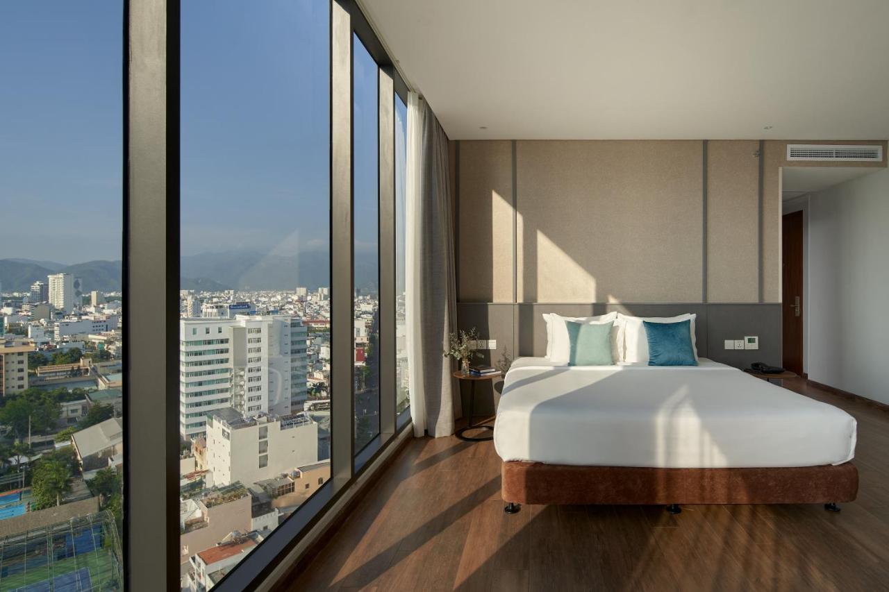 Em Oi Boutique Hotel Нячанг Экстерьер фото