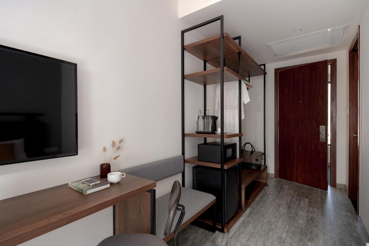 Em Oi Boutique Hotel Нячанг Экстерьер фото