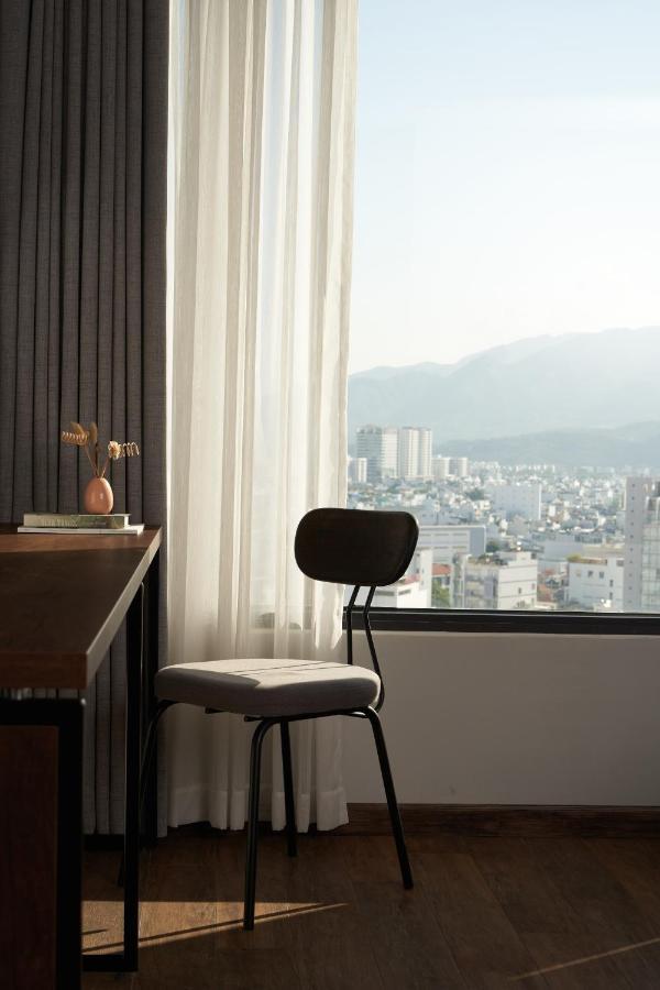 Em Oi Boutique Hotel Нячанг Экстерьер фото