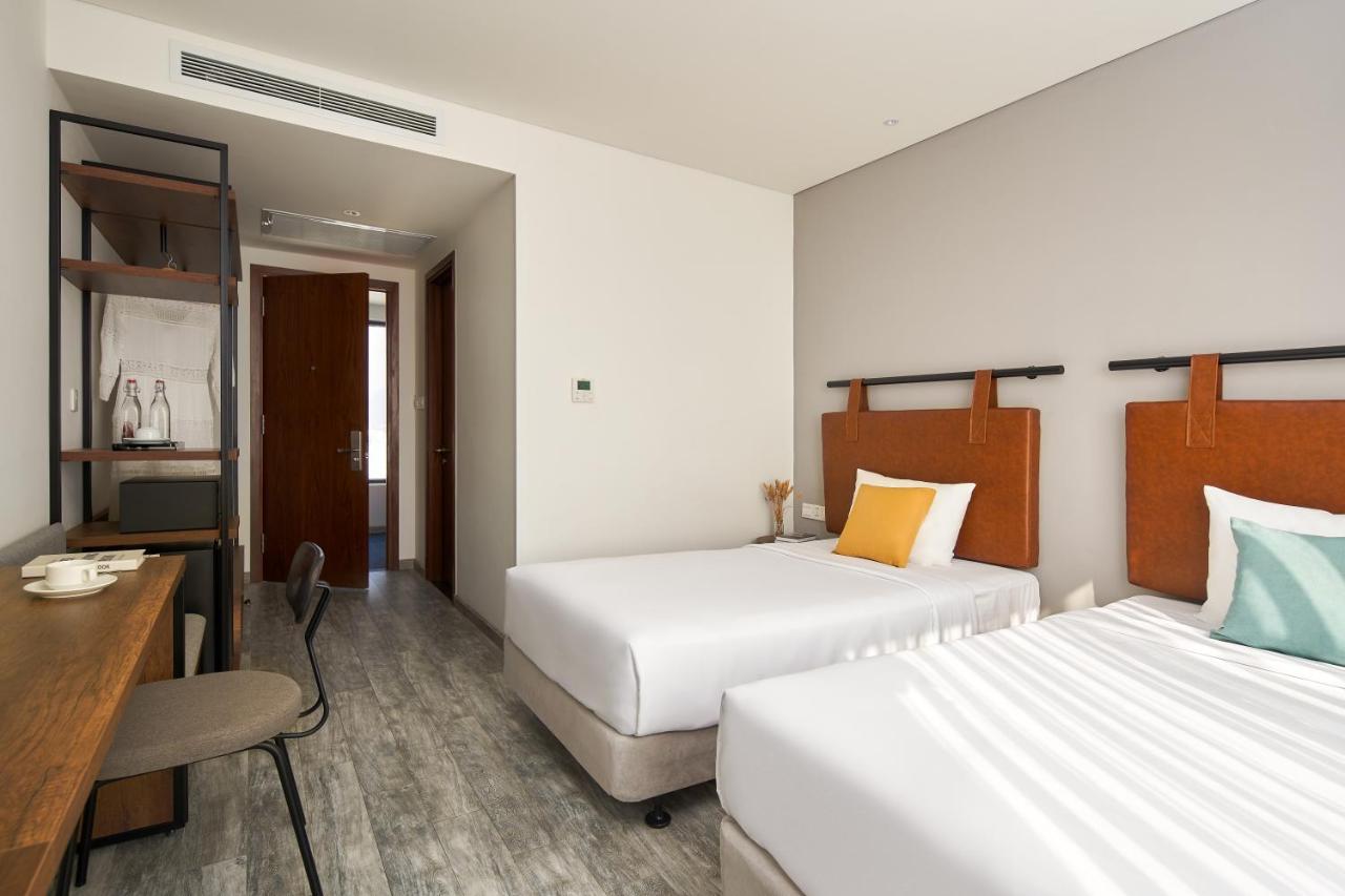 Em Oi Boutique Hotel Нячанг Экстерьер фото