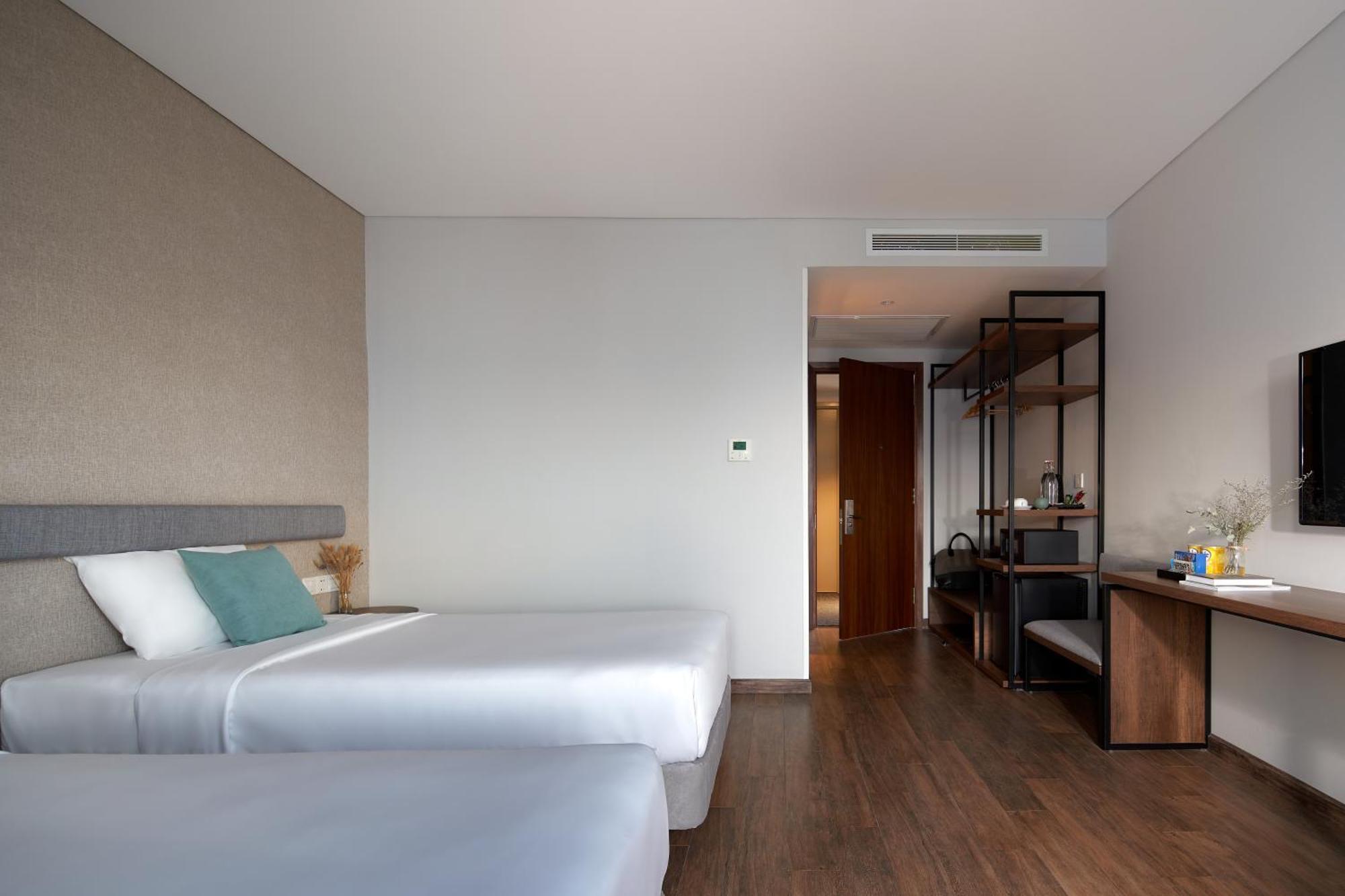 Em Oi Boutique Hotel Нячанг Экстерьер фото